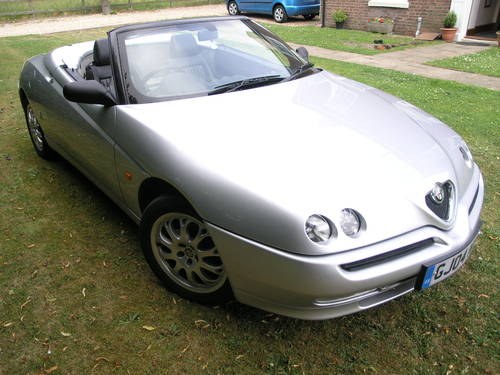 2004 Perfect Alfa Spider ultra low miles SOLD