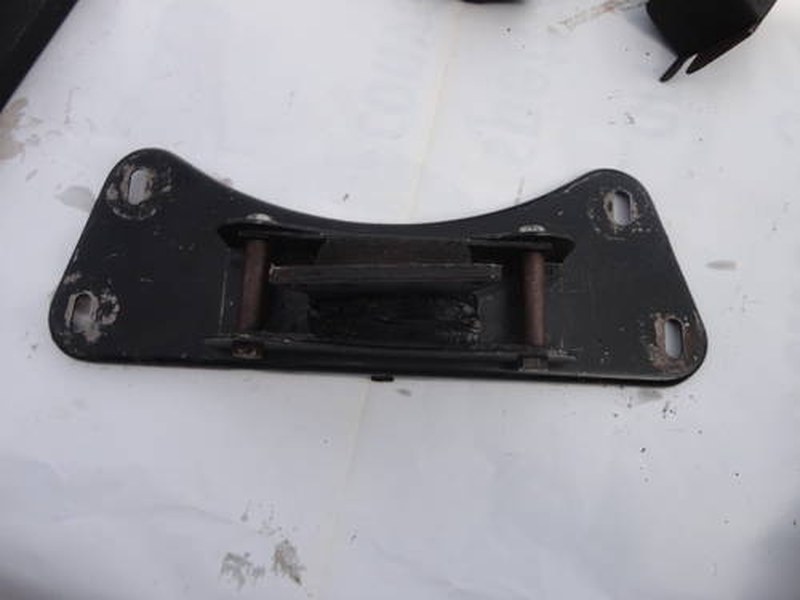 Support of gearbox Alfa Romeo Montreal