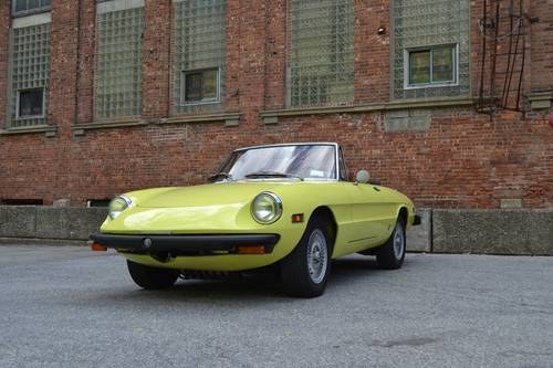 1976 Very low mileage Spider in stunning Giallo Pagoda SOLD