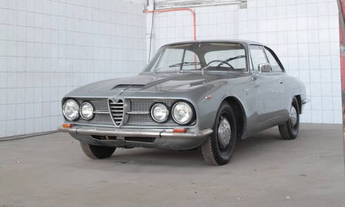 1963 Alfa Romeo 2600 Betone Sprint Coupe: 05 Aug 2017 For Sale by Auction