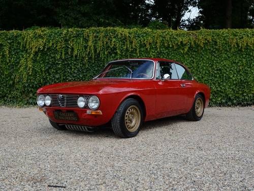 1975 Alfa GTV 2000 Bertone race trim For Sale