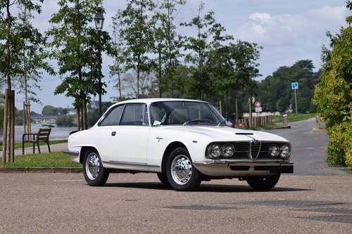 1966 - Alfa Romeo 2600 Sprint For Sale by Auction