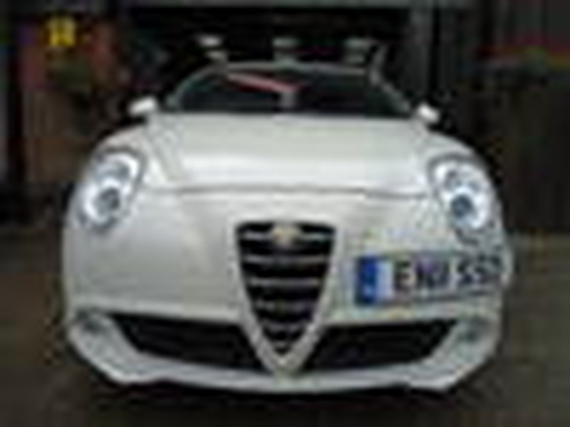LOW MILEAGE ALFA MITO - STUNNING IN BIACOSPINO WHITE