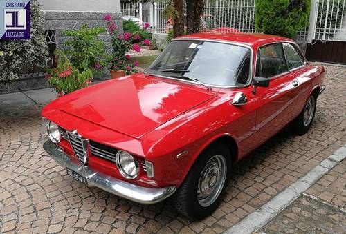 ONE FAMILY OWNED 1967 ALFA ROMEO GIULIA SPRINT GT VELOCE SOLD
