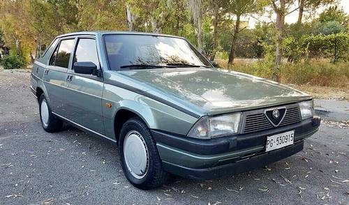 1987 Alfa 75  2.0l Carburated  Top condition SOLD