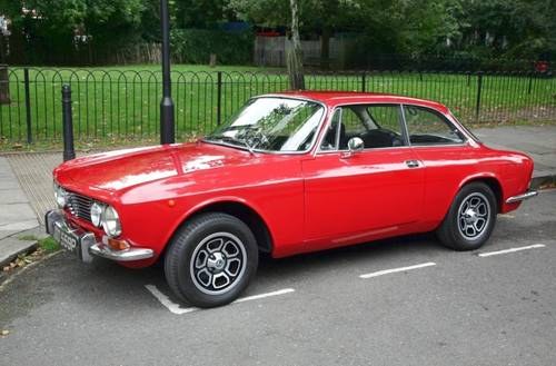 1975 Alfa Romeo 2000 GT Veloce For Sale by Auction