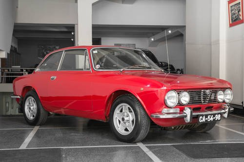 1973 Alfa Romeo 2000 GT Veloce For Sale