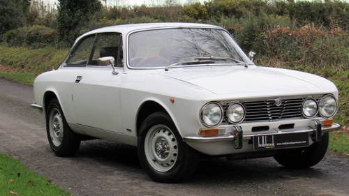 1972 Cherished, low mileage Alfa Romeo 2000 GTV UK car For Sale