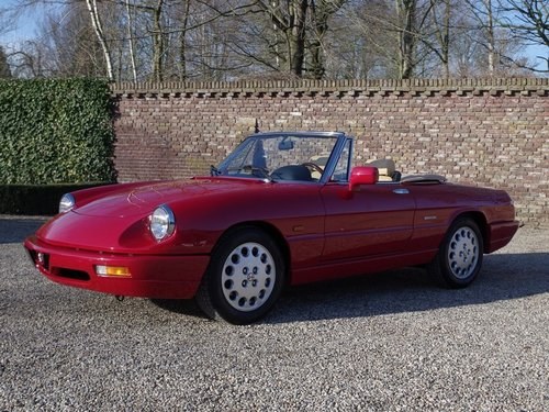 1991 Alfa Romeo Spider second owner, only 65.000 km, first paint In vendita