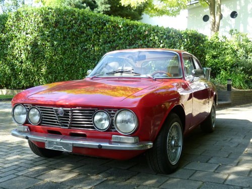 1975 alfa romeo gtv bertone final series In vendita