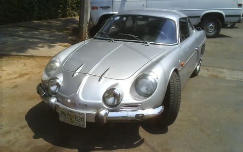 1974 Alpine A110 (picture 1 of 13)