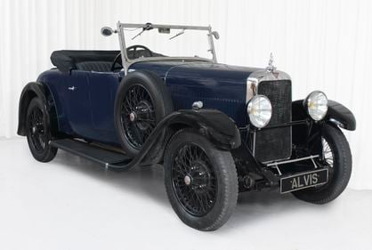 Picture of 1932 12/50 TJ Tourer with Dickey By Cross & Ellis