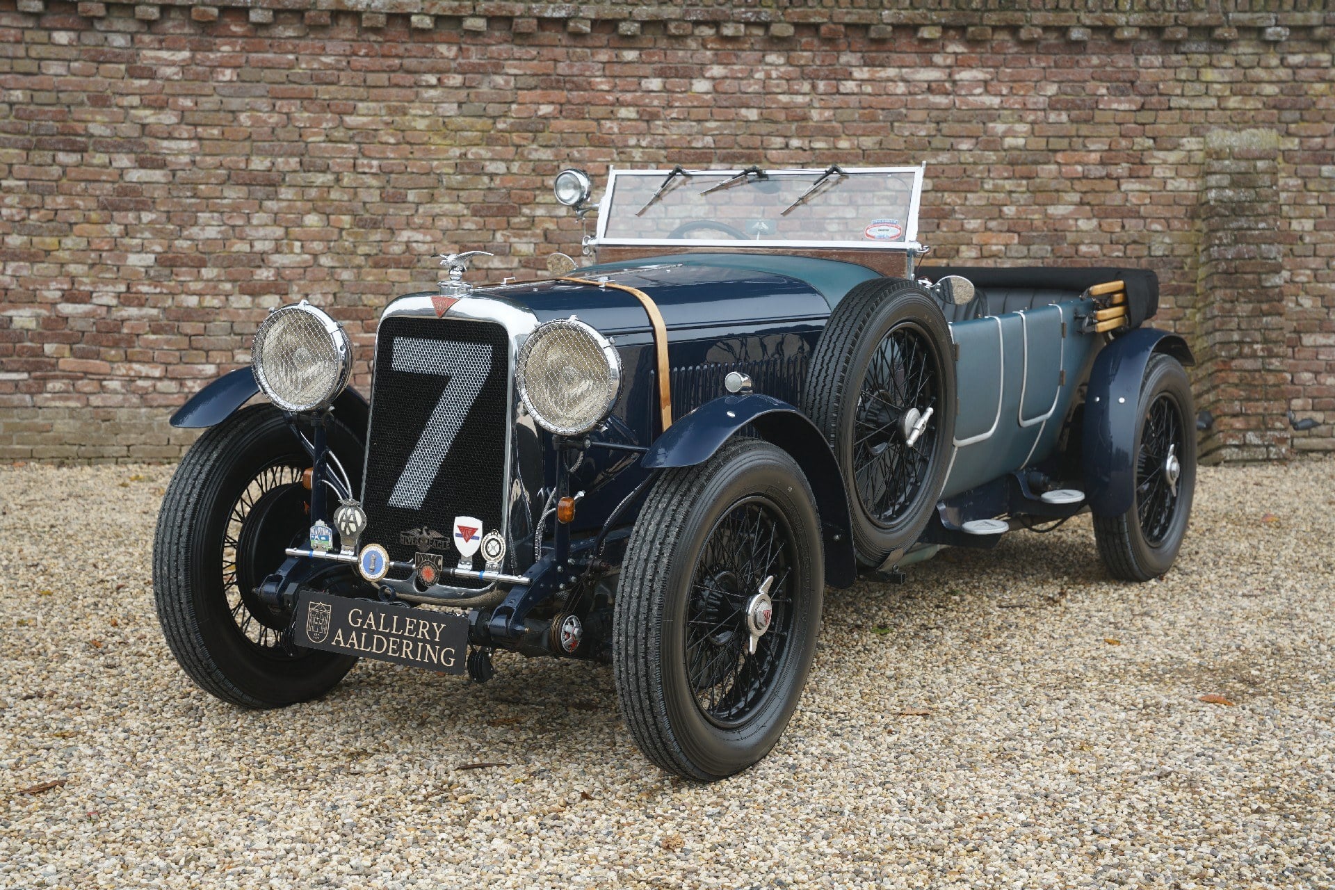 1934 Alvis Silver Eagle Open Tourer, foto 1