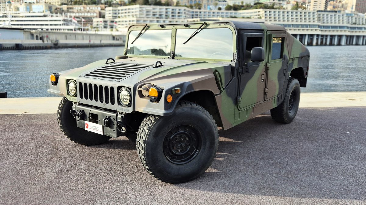 1989 AM General Humvee Vert foncé Automatic, 4 speed Left Hand Drive in ...