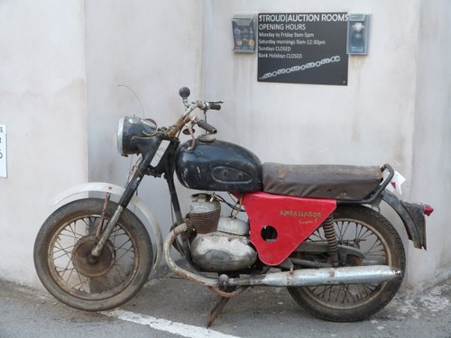 1960 Ambassador 250cc Villiers Twin motorcycle Barnfind Zu verkaufen durch Auktion