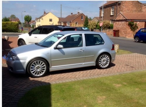 2004 VW GOLF R32 3 DOOR 4wd (FUTURE INVESTMENT) For Sale
