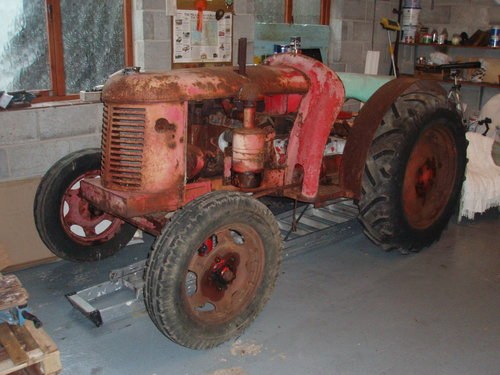 1955 David Brown Cropmaster 30C Twin seat model For Sale