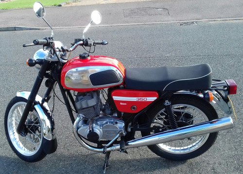 2014 JAWA RETRO 350 EXCELLENT CONDITION SOLD