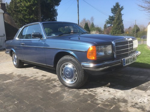 1983 Mercedes-Benz 230 CE Auto W123 Pillarless Coupe For Sale