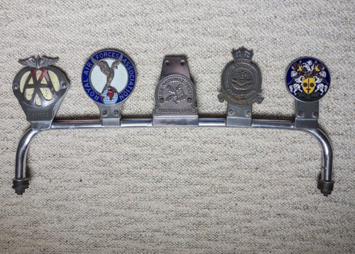 Genuine Classic Car Badge Bar with 5 badges For Sale