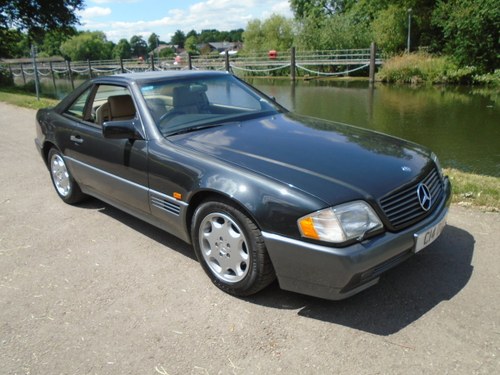 1995 Superb affordable 280 SL automatic For Sale
