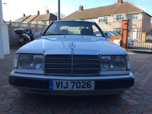 1992 Mercedes coupe In vendita