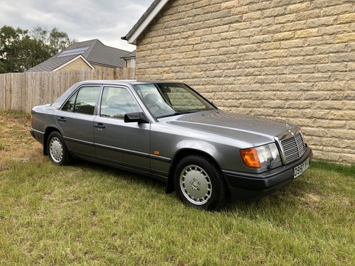 1987 Mercedes E Class Stunning Example owned since 88 For Sale