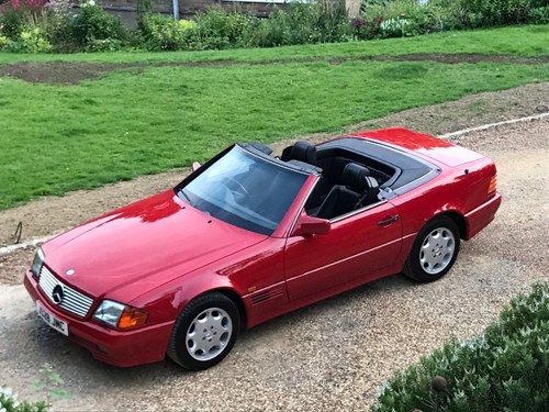 1992 Mercedes SL Fantastic condition with FSH SOLD