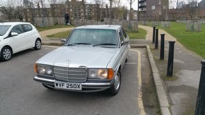 1981 Mercedes W123 Immaculate A vendre