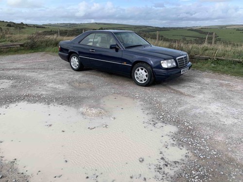 1995 Mercedes W124 Coupe Appreciating classic  For Sale