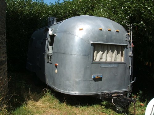 1958 AIRSTREAM STOLEN FROM FRANCE
