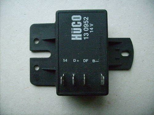 Hüco 14 Volt Regulator for Skoda In vendita