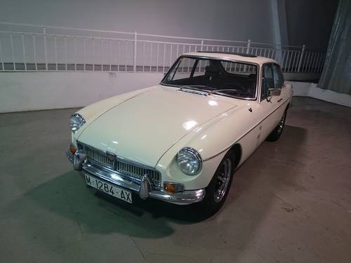1969 Exclusive MGB GT 1.800 for sale In vendita