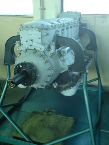 Aircraft engine DB 605 & JUMO-211-J 1943 WWII In vendita