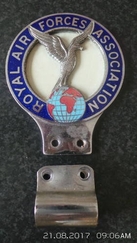 Vintage Car Mascot Badge for Royal Air Forces VENDUTO