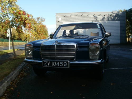 1975 mercedes w115 200 For Sale
