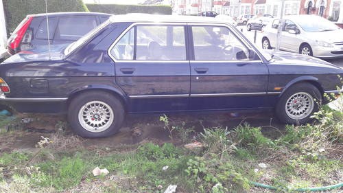 Bmw e28 520i 5 series 1982 - 1988 breaking spares For Sale