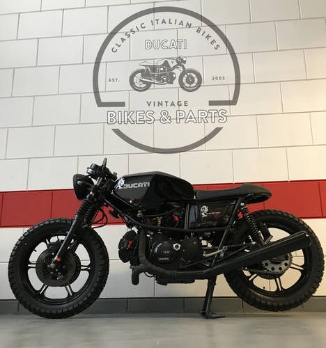 DUCATI PANTAH 500 DESMO Cafe Racer En Venta