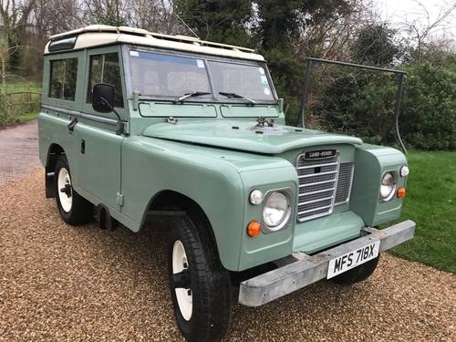 1982 Land Rover series 3 rare factory station wagon For Sale