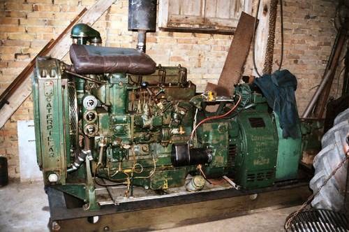 1942 WW2 RAF generator with Caterpillar D4 engine In vendita