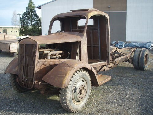 Unic G50M2L 1942 Wehrmacht truck For Sale