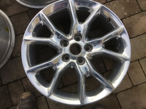 2012 Jeep Grand Cherokee 20inch chrome alloy wheels For Sale