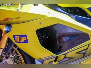 2003 Aprilia RSV1000R UK supplied in rare Yellow Paint Scheme For Sale (picture 19 of 27)
