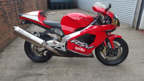 2002 Aprilia RSV 1000