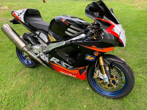 2002 Aprilia RSV 1000 R