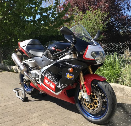2001 Aprilia RSV 1000 R