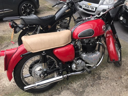 1958 Ariel 650 Red Hunter For Sale