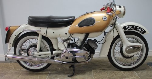 1961 Ariel Arrow 250 cc Beautiful Restored VENDUTO