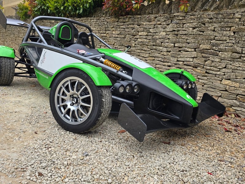 Rapid Classics: Eine Suche. Alle Oldtimer. 18 » Rapid Classics: Eine Suche. Alle Oldtimer. 2015 Ariel Atom