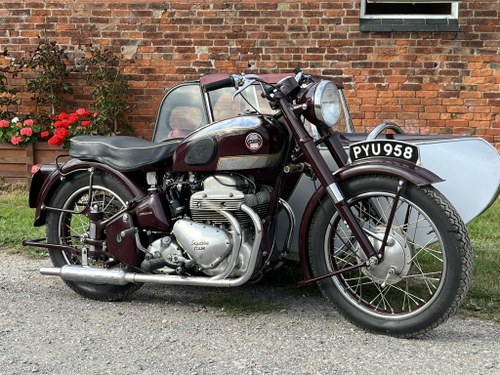 1955 1954 Ariel Square Four with Garrard single seat sidecar Kaufen Bei